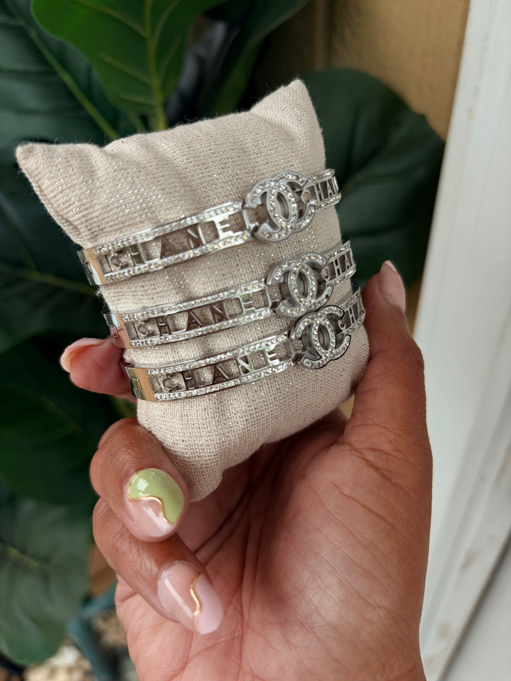 Glow Luxe Signature Bangle